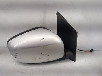 compare product 2010 Chrysler Town and Country Passenger Side View Mirror - Right Door Mirror OEM Used