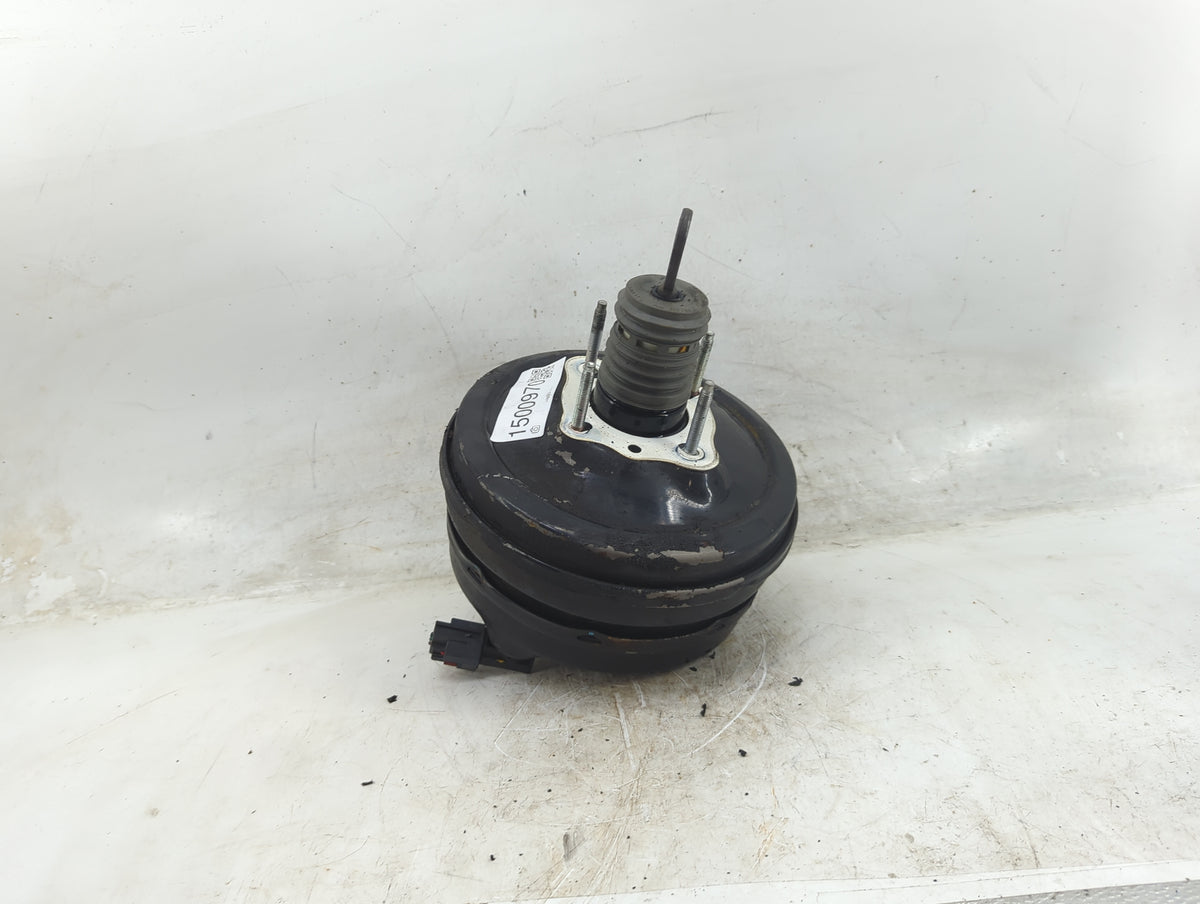 Chrysler Town And Country Power Brake Booster Oem 1500970 - Oemusedautoparts1.com