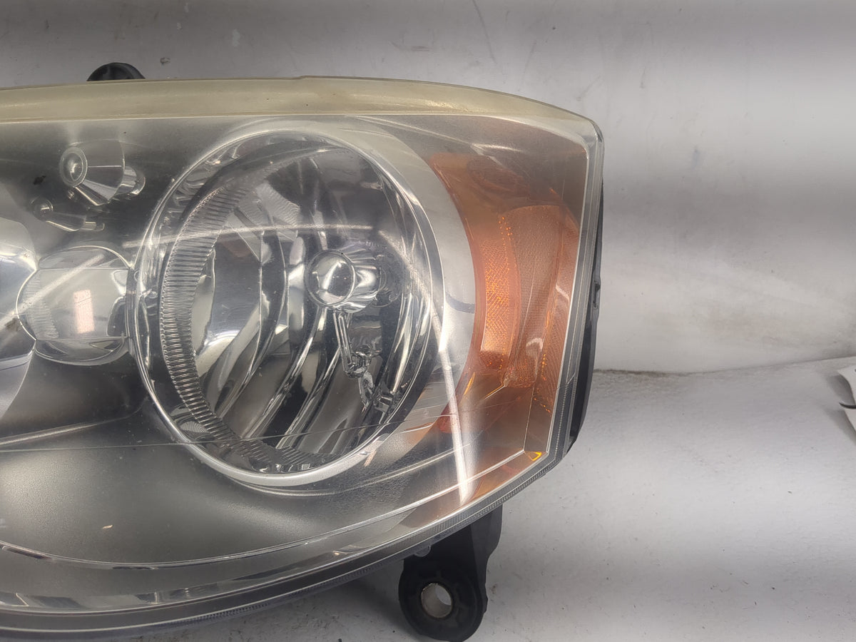 Chrysler Town And Country Driver Left Oem Head Light Headlight Lamp 1518851 - Oemusedautoparts1.com