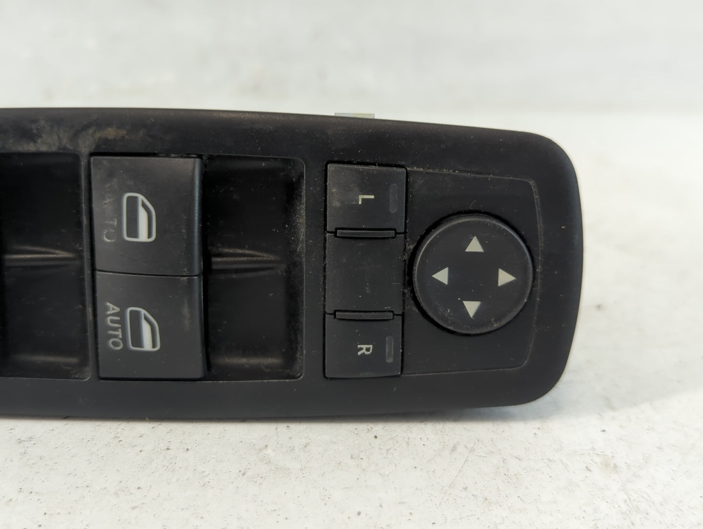 2008-2011 Chrysler Town & Country Master Power Window Switch Replacement Driver Side Left P/N:04602 535AI Fits OEM Used Auto
