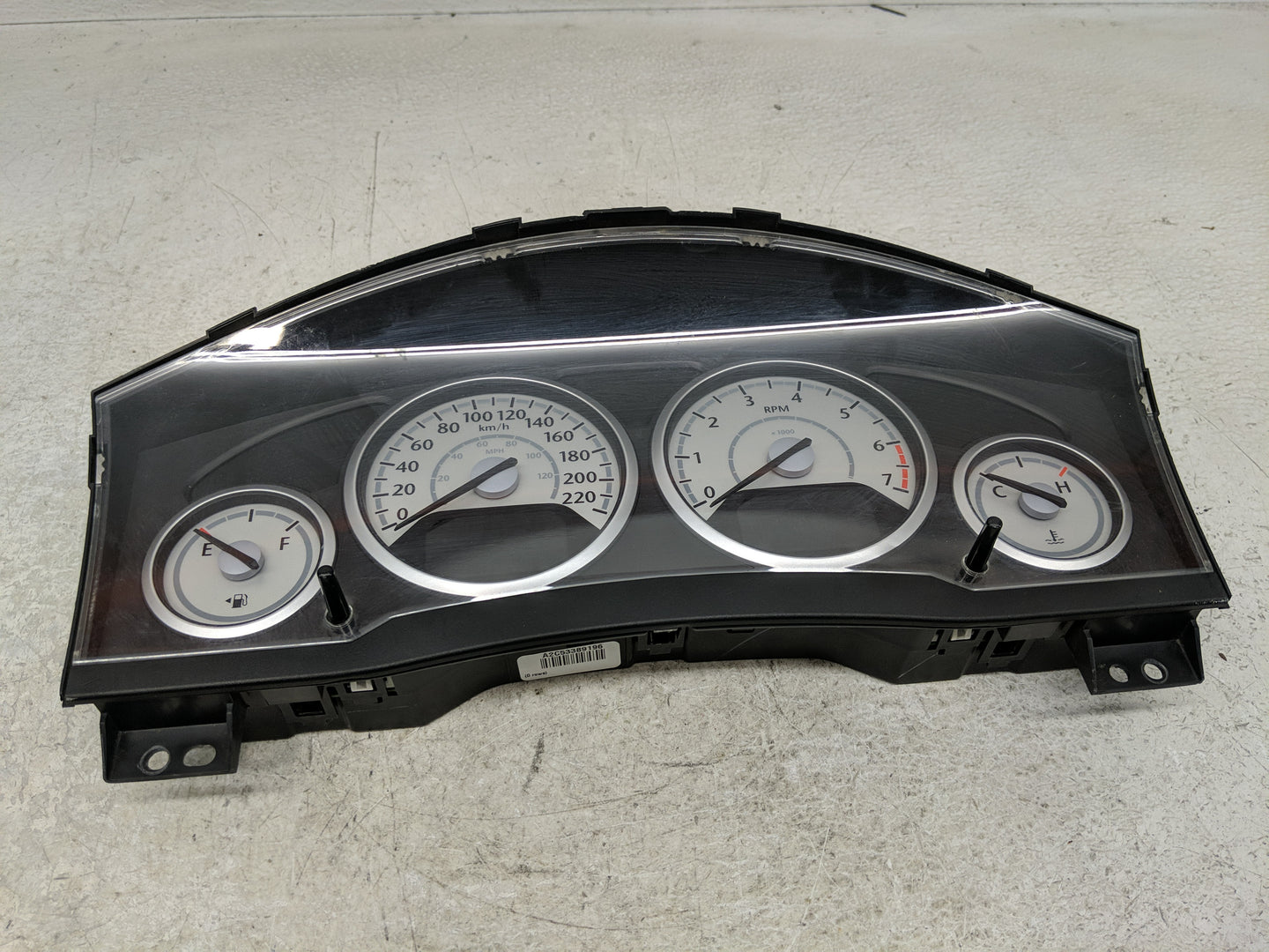 2010 Chrysler Town & Country Instrument Cluster Speedometer Gauges P/N:P05172814AE Fits OEM Used Auto Parts - Oemusedautopar