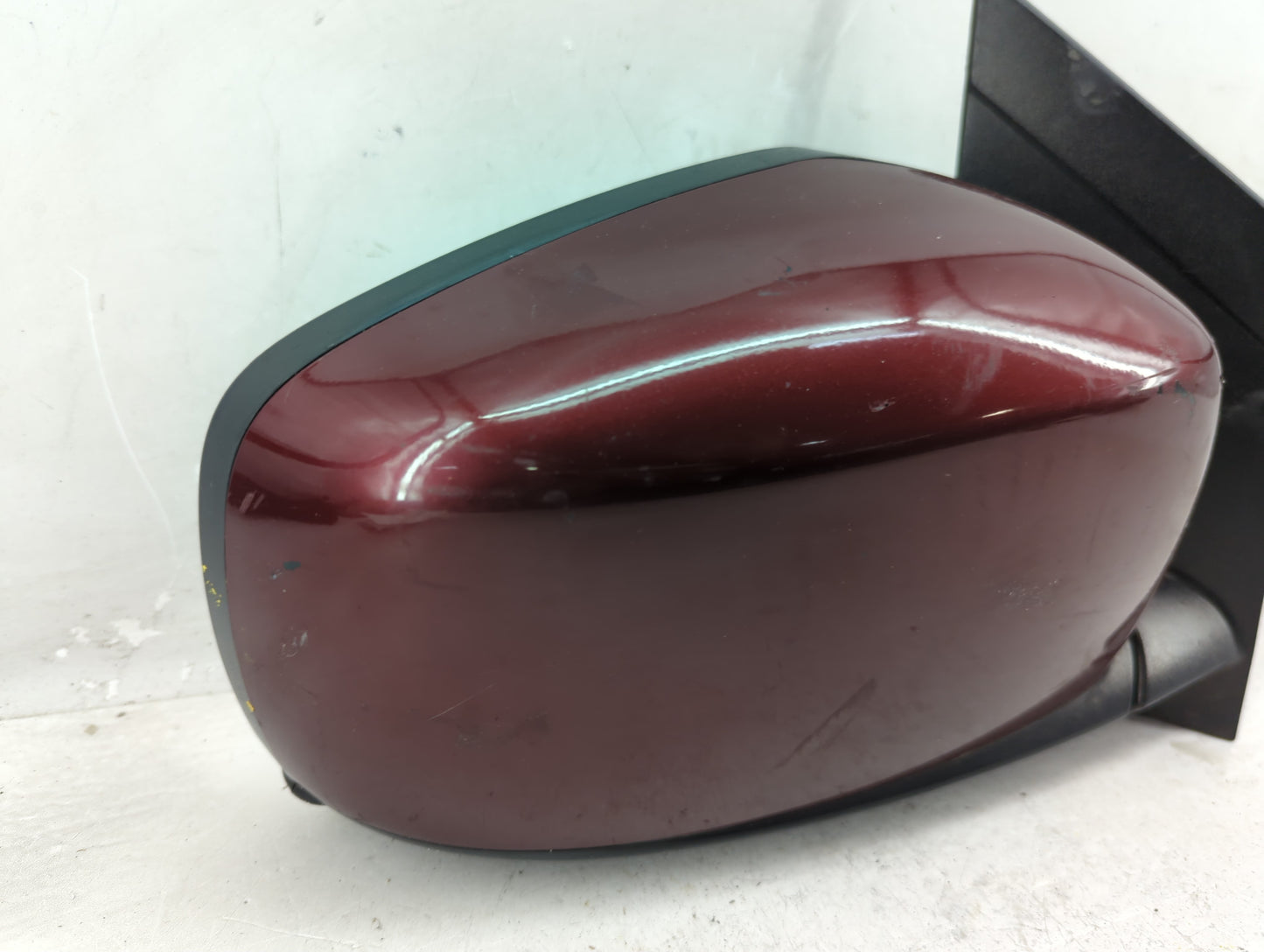 2008-2010 Chrysler Town & Country Passenger Side View Mirror - Right Door Mirror OEM Used - Oemusedautoparts1.com