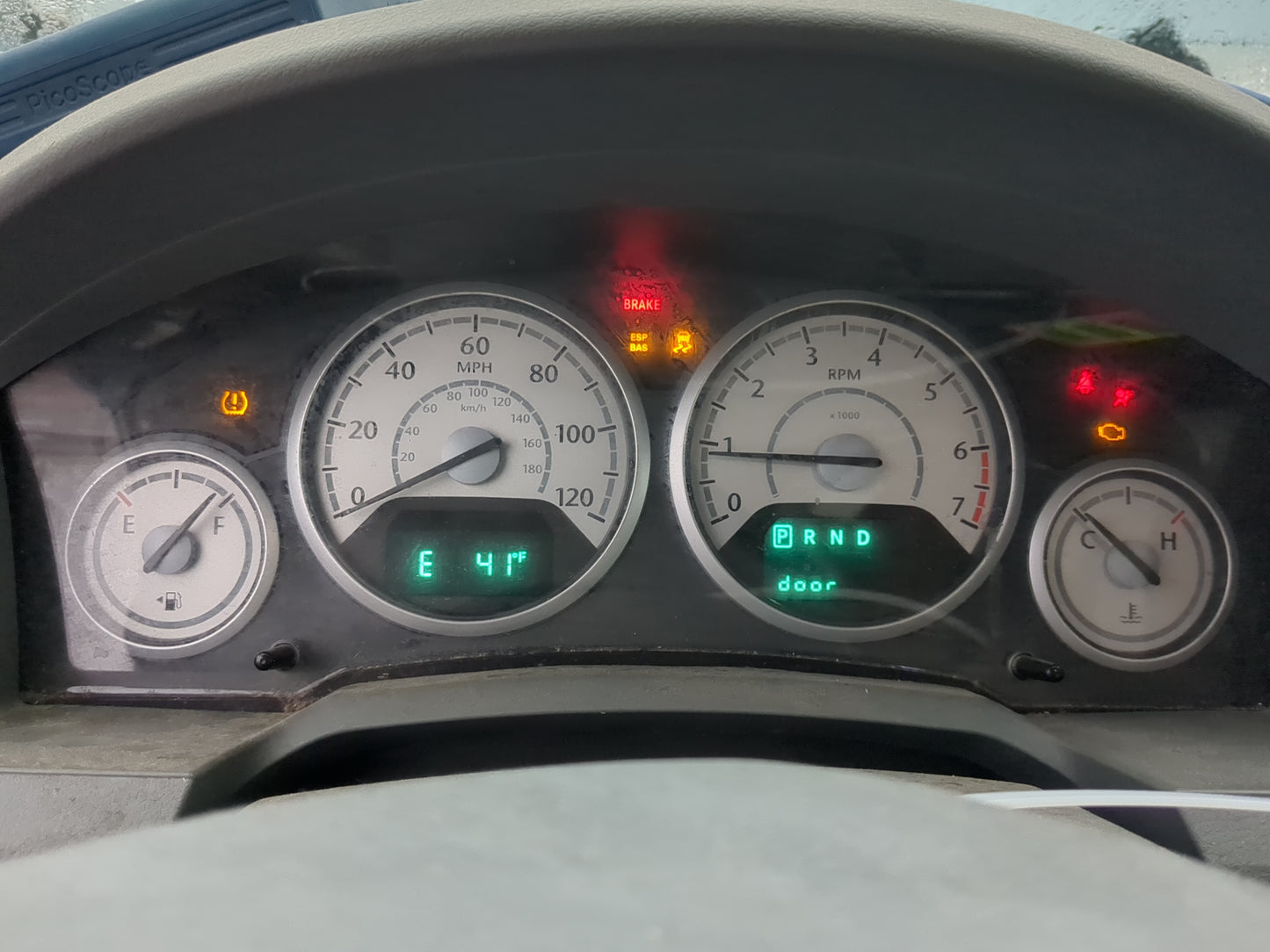 2010 Chrysler Town & Country Instrument Cluster Speedometer Gauges Fits OEM Used Auto Parts - Oemusedautoparts1.com