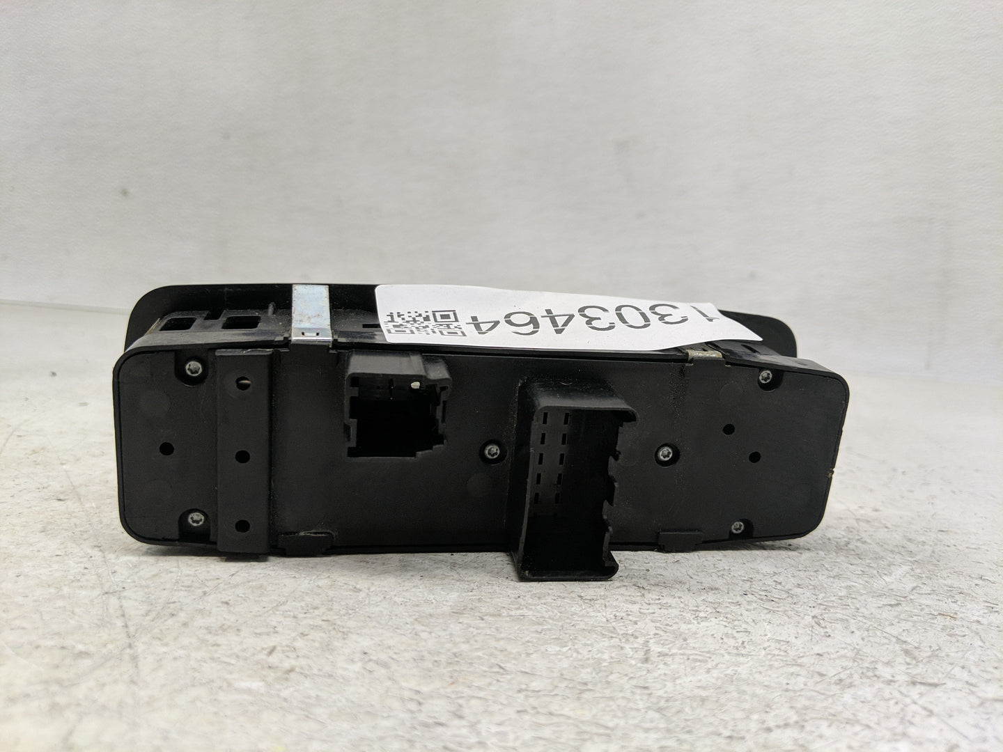 2008-2011 Chrysler Town & Country Master Power Window Switch Replacement Driver Side Left P/N:04602 535AH Fits OEM Used Auto