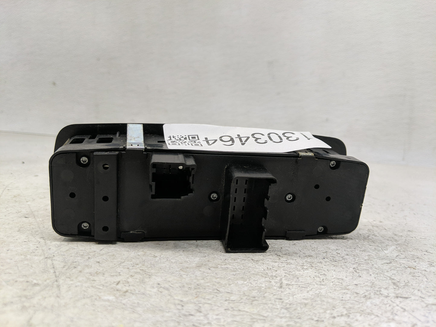 2008-2011 Chrysler Town & Country Master Power Window Switch Replacement Driver Side Left P/N:04602 535AH Fits OEM Used Auto