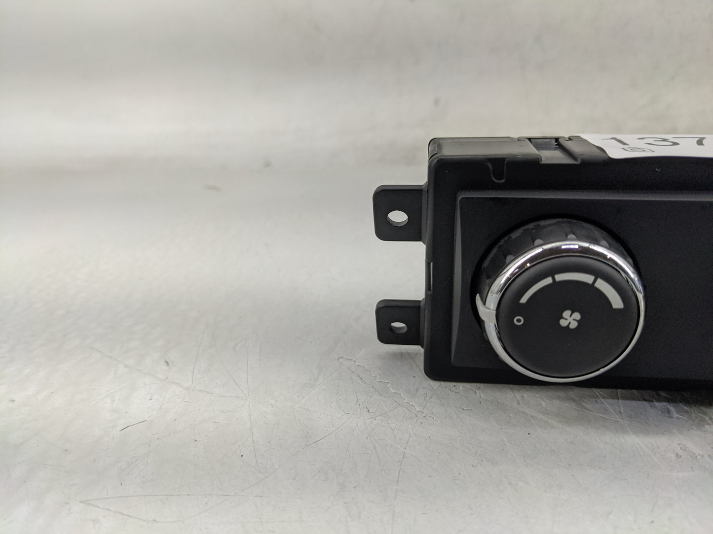 2008-2010 Chrysler Town & Country Climate Control Module Temperature AC/Heater Replacement P/N:55111810AD Fits OEM Used Auto