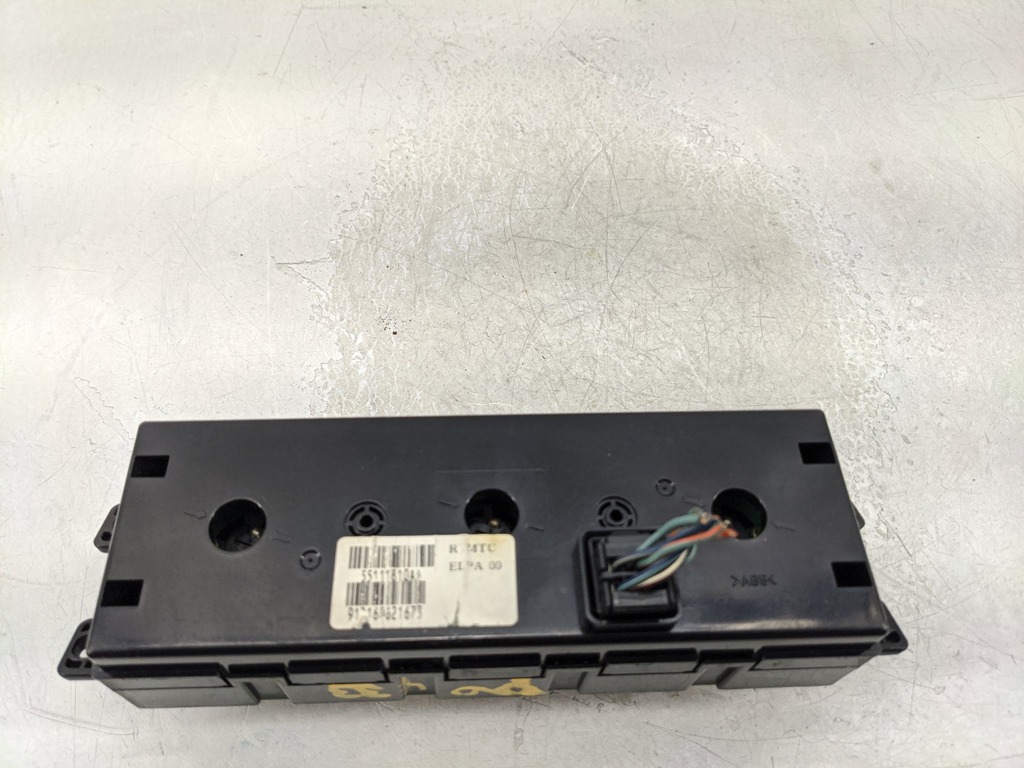 2008-2010 Chrysler Town & Country Climate Control Module Temperature AC/Heater Replacement P/N:55111810AD Fits OEM Used Auto