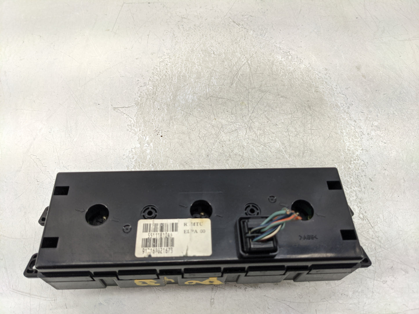 2008-2010 Chrysler Town & Country Climate Control Module Temperature AC/Heater Replacement P/N:55111810AD Fits OEM Used Auto