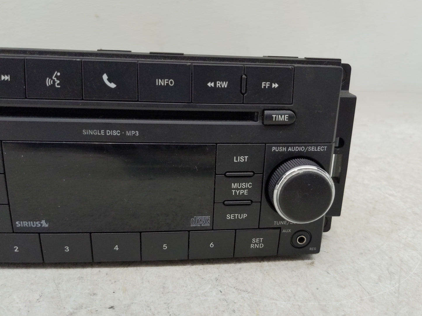 2009-2011 Chrysler Town & Country Radio AM FM Cd Player Receiver Replacement P/N:05091117AC Fits Fits 2008 2009 2010 2011 OE