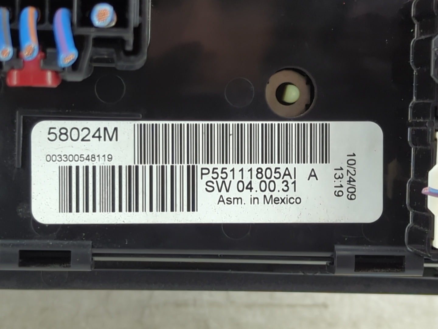 2008-2010 Chrysler Town & Country Climate Control Module Temperature AC/Heater Replacement P/N:P55111805AI Fits OEM Used Aut