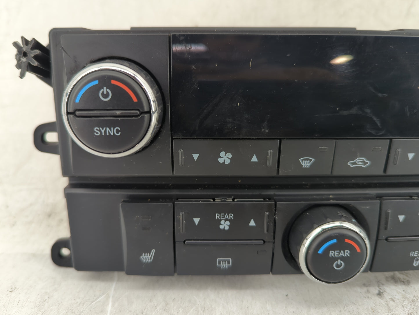 2008-2010 Chrysler Town & Country Climate Control Module Temperature AC/Heater Replacement P/N:P55111807AK Fits OEM Used Aut