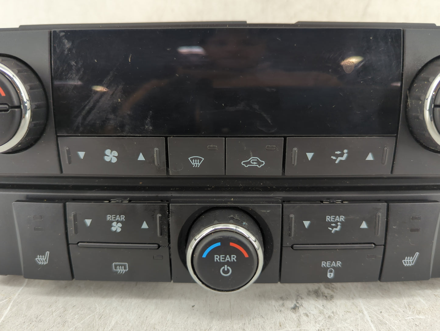 2008-2010 Chrysler Town & Country Climate Control Module Temperature AC/Heater Replacement P/N:P55111807AK Fits OEM Used Aut