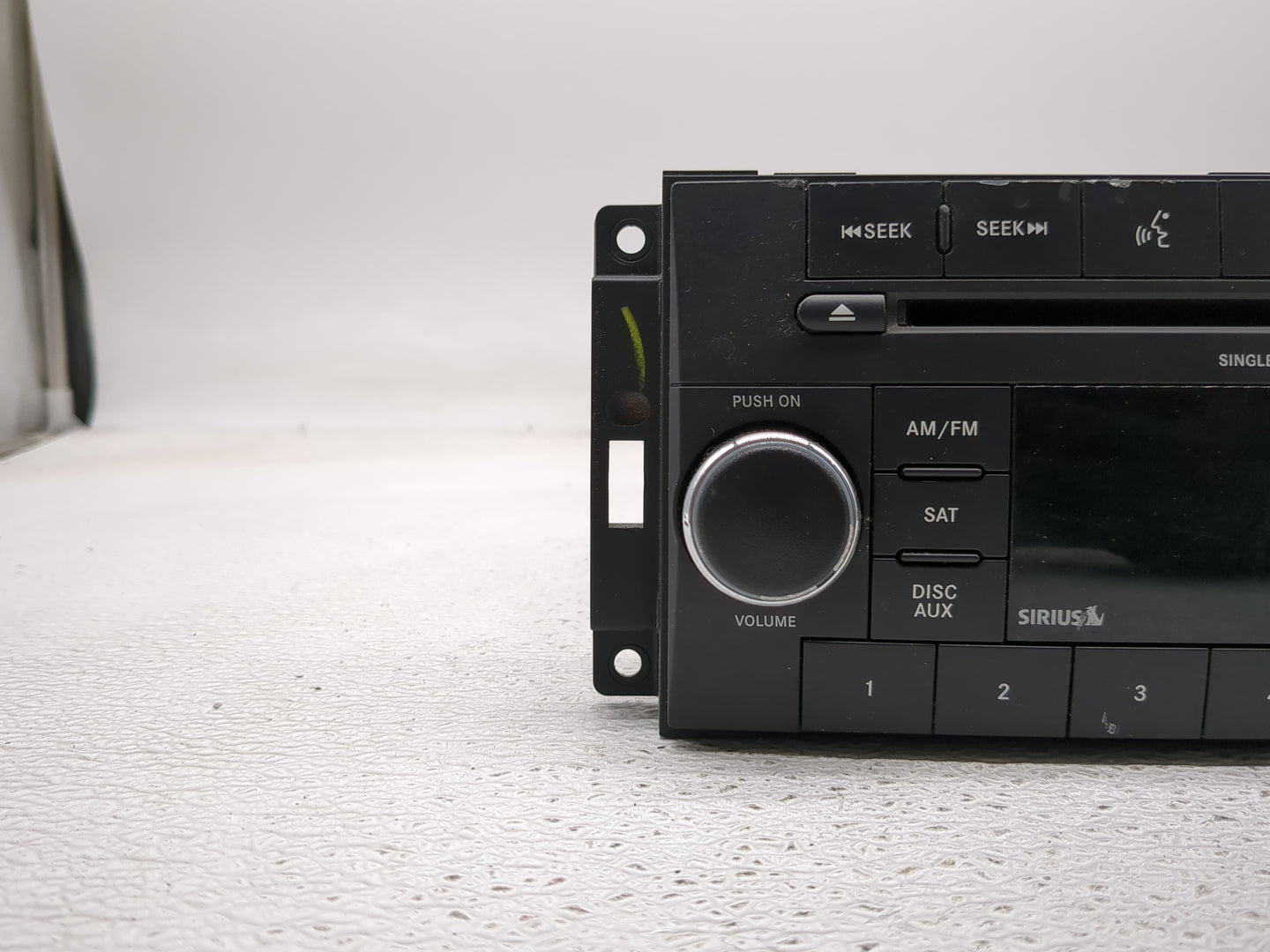 2009-2011 Chrysler Town & Country Radio AM FM Cd Player Receiver Replacement P/N:P05091117AC Fits Fits 2008 2009 2010 2011 O