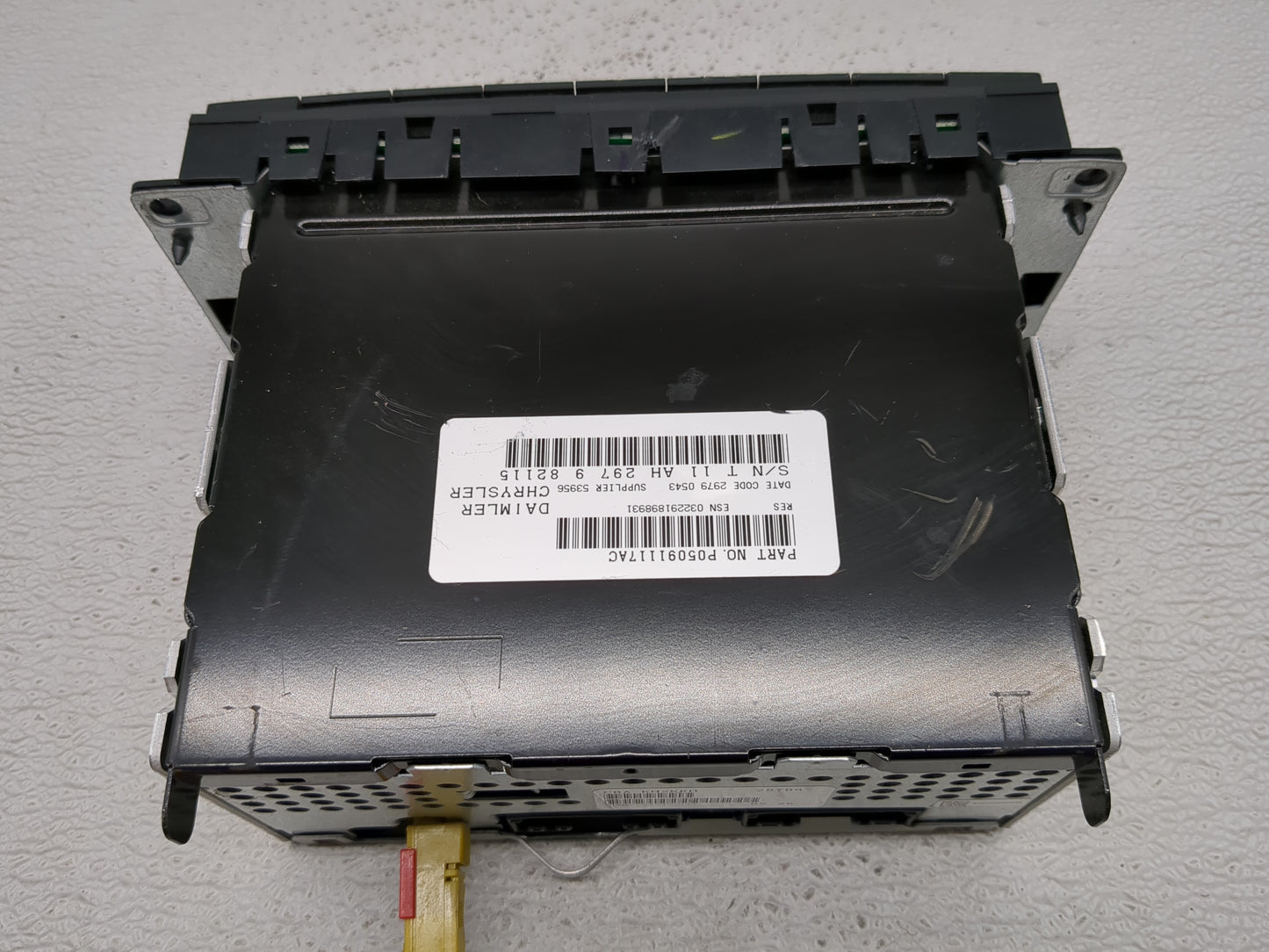 2009-2011 Chrysler Town & Country Radio AM FM Cd Player Receiver Replacement P/N:P05091117AC Fits Fits 2008 2009 2010 2011 O