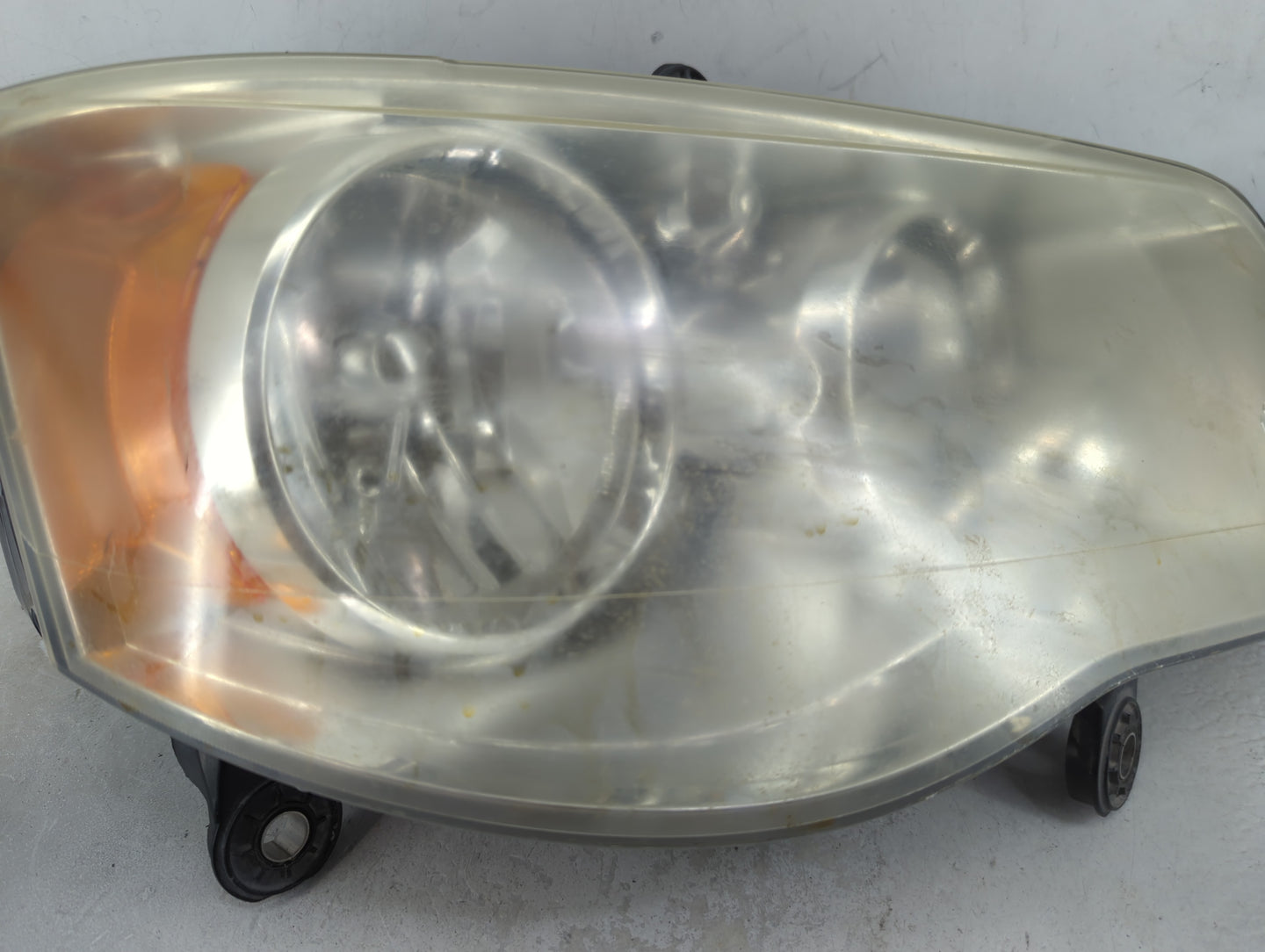 2008 Town & Country Passenger Right Oem Head Light Headlight Lamp - Oemusedautoparts1.com