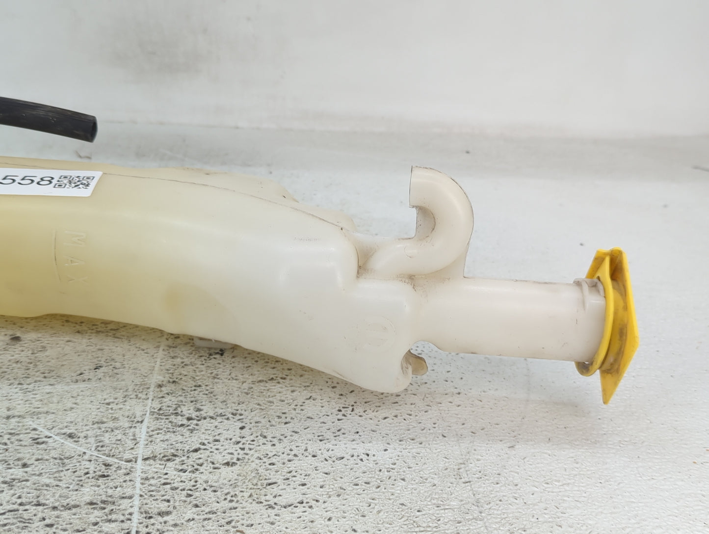2008 Town & Country Radiator Coolant Overflow Expansion Tank Bottle - Oemusedautoparts1.com