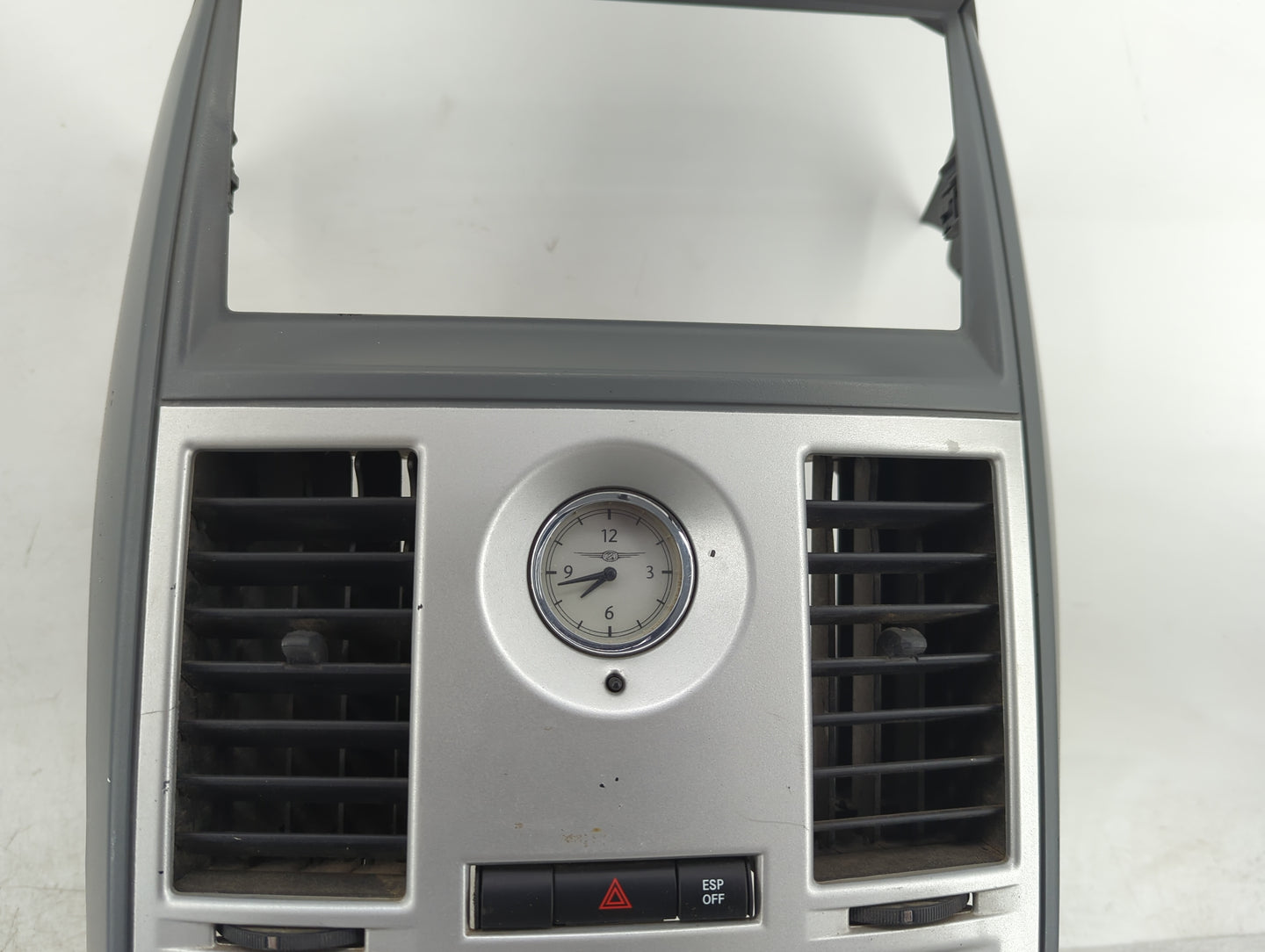 2008-2010 Chrysler Town & Country Climate Control Module Temperature AC/Heater Replacement P/N:P55111805AJ 04678862AA Fits O