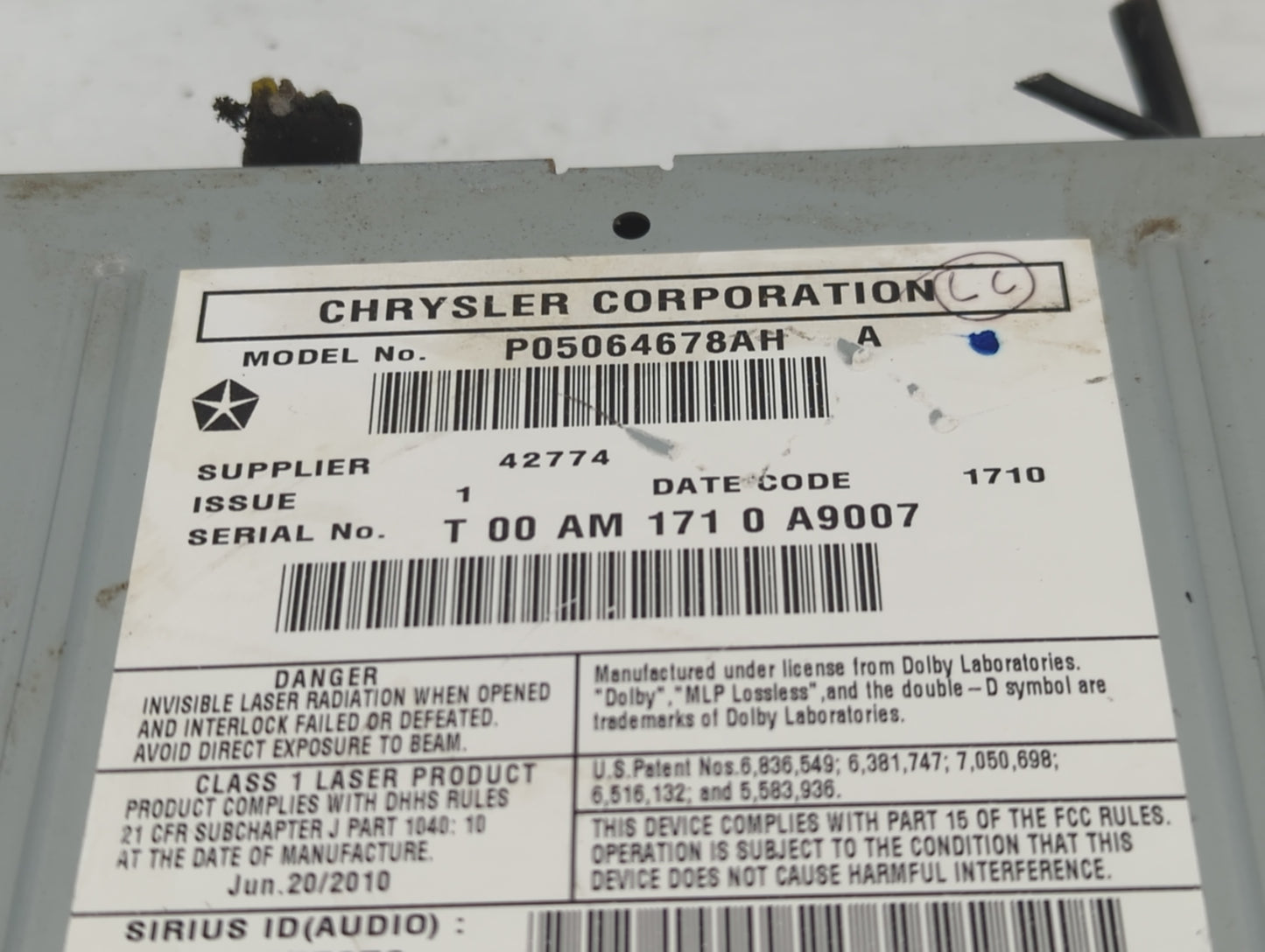 2008-2011 Chrysler Town & Country Radio AM FM Cd Player Receiver Replacement P/N:P05064678AH Fits Fits 2008 2009 2010 2011 2