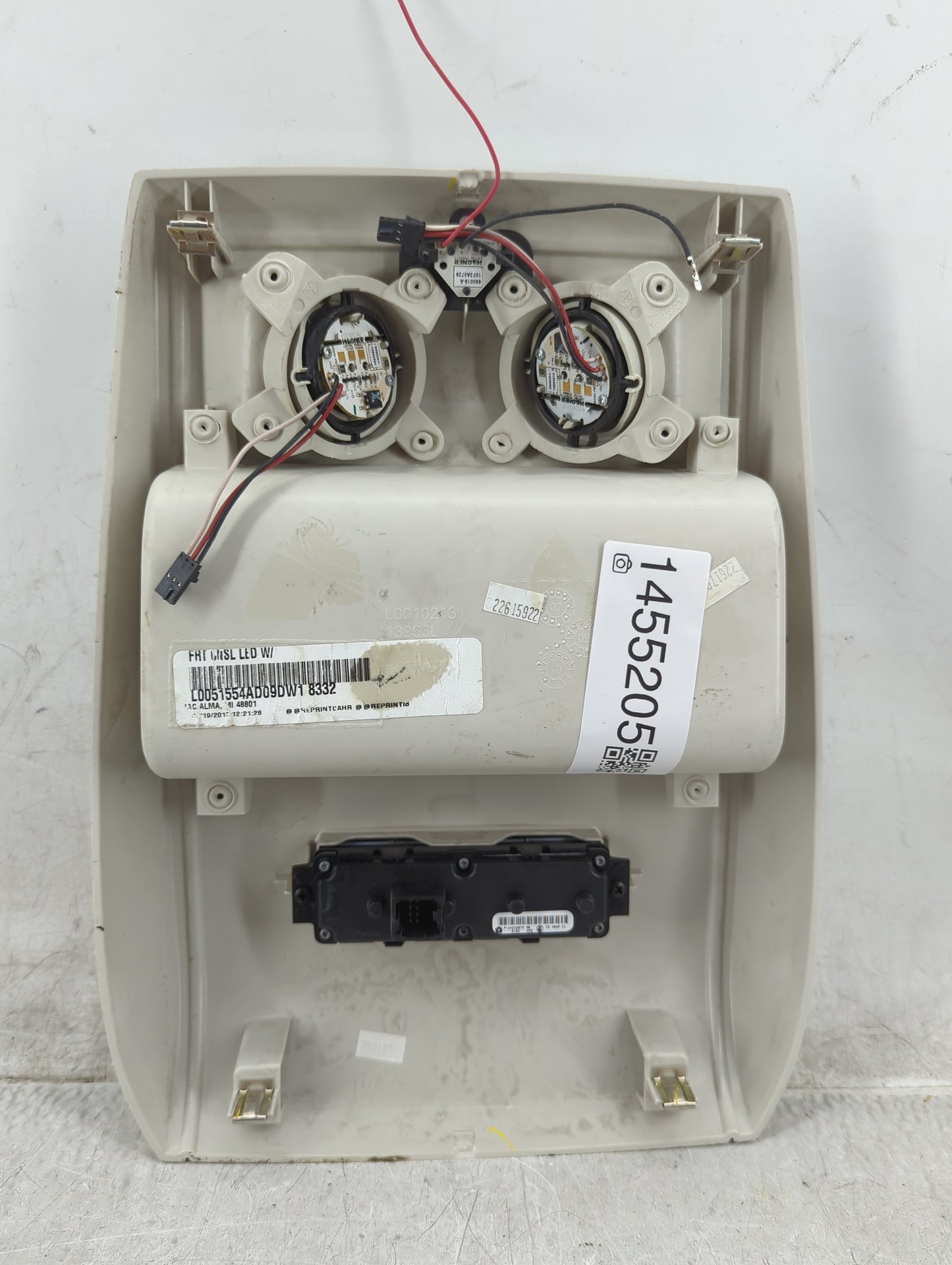 2010 Chrysler Town & Country Overhead Roof Console - Oemusedautoparts1.com