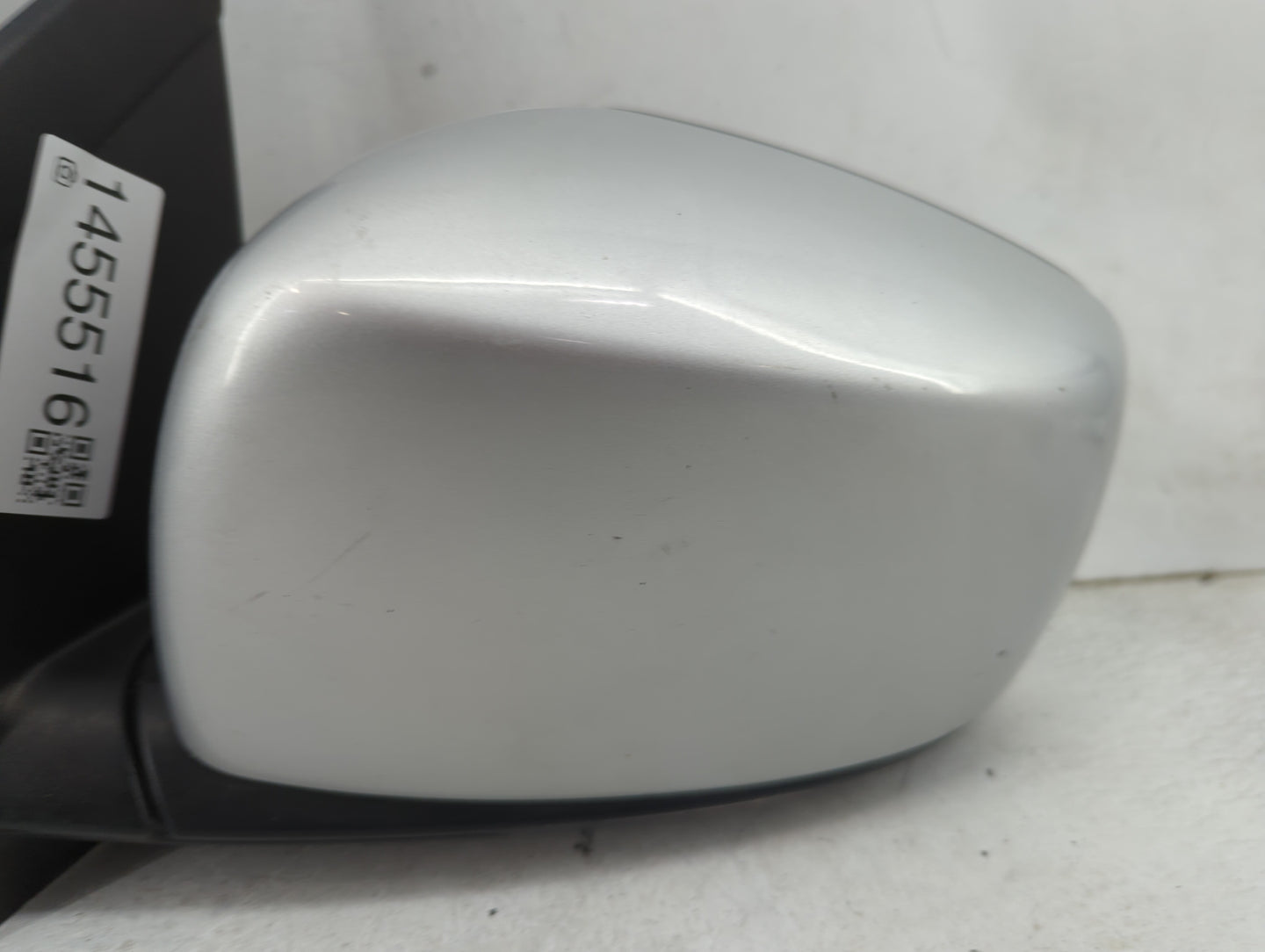 2008-2010 Chrysler Town & Country Driver Side View Mirror - Left Door Mirror OEM Used - Oemusedautoparts1.com