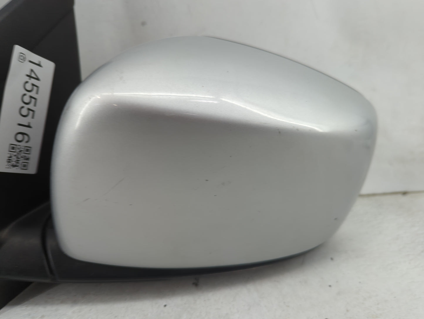 2008-2010 Chrysler Town & Country Driver Side View Mirror - Left Door Mirror OEM Used - Oemusedautoparts1.com