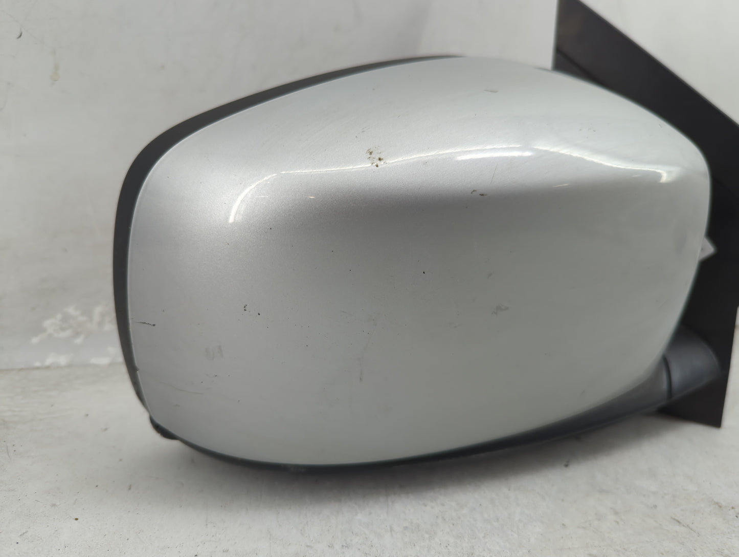 2008-2010 Chrysler Town & Country Passenger Side View Mirror - Right Door Mirror OEM Used - Oemusedautoparts1.com