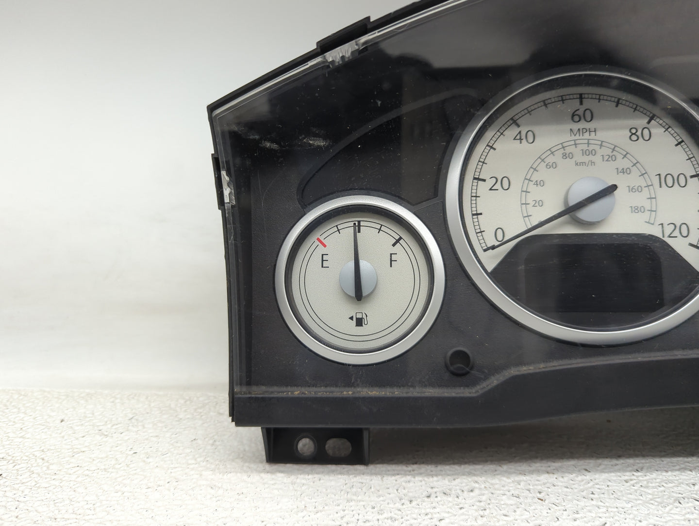 2010 Chrysler Town & Country Instrument Cluster Speedometer Gauges P/N:P05172806AG Miles: Fits OEM Used Auto Parts - Oemused