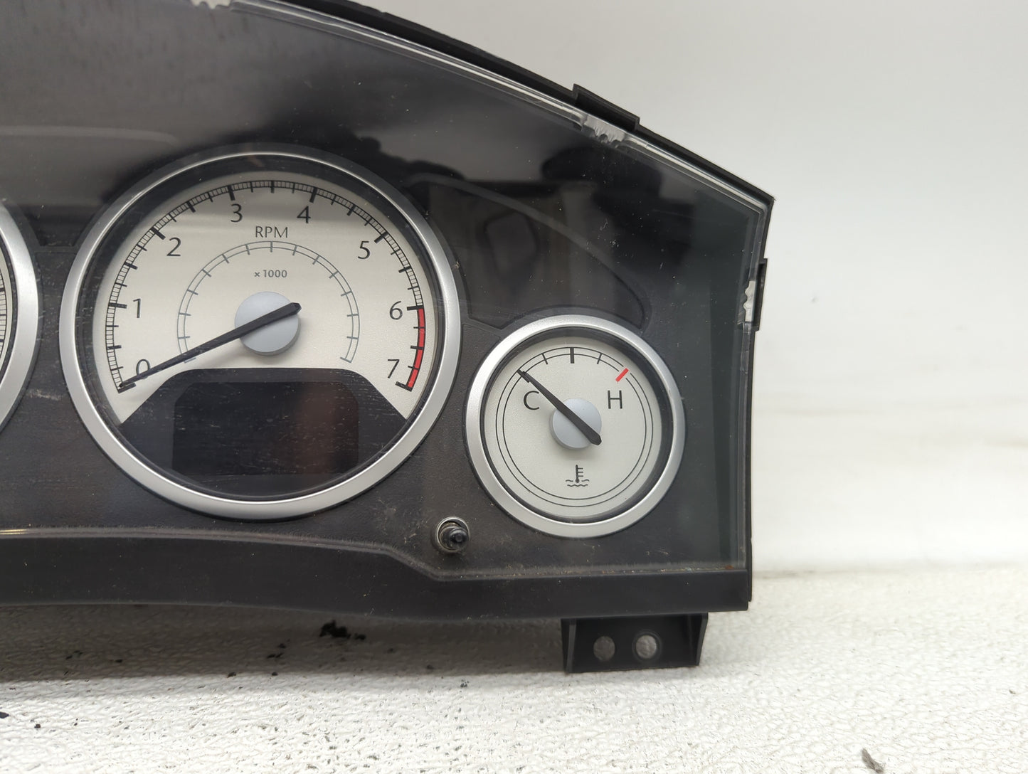 2010 Chrysler Town & Country Instrument Cluster Speedometer Gauges P/N:P05172806AG Miles: Fits OEM Used Auto Parts - Oemused