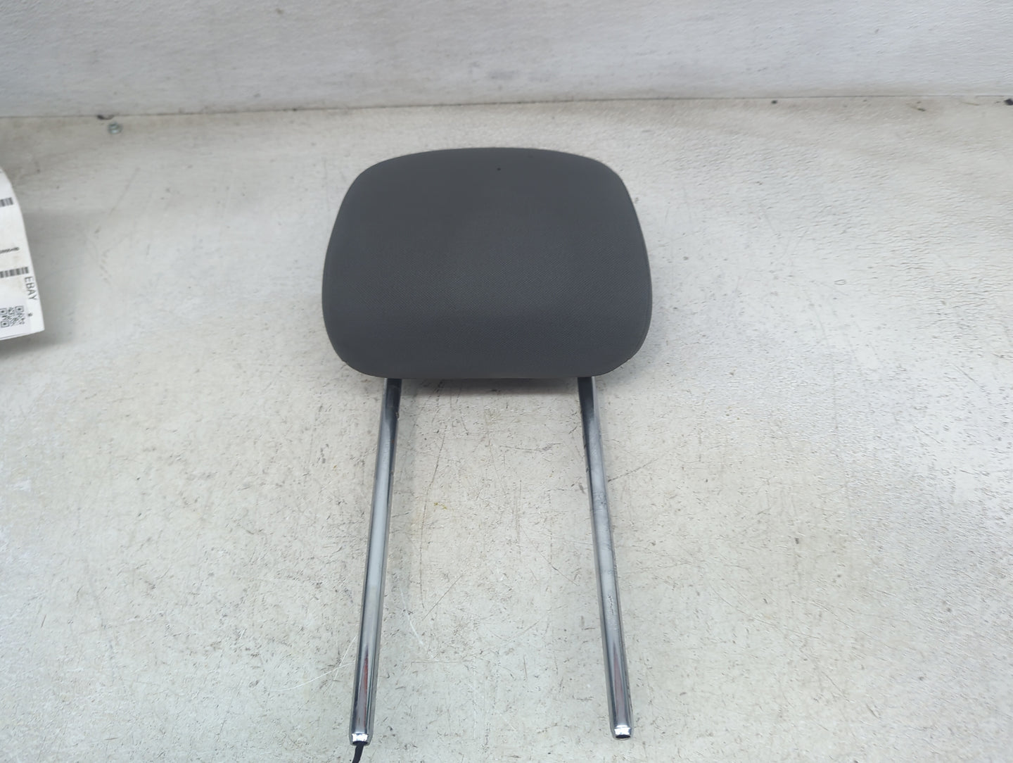 2010 Chrysler Town & Country Headrest Head Rest Front Driver Seat Gray - Oemusedautoparts1.com
