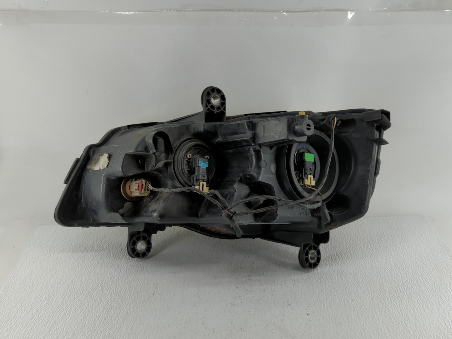 2009 Town & Country Passenger Right Oem Head Light Headlight Lamp - Oemusedautoparts1.com