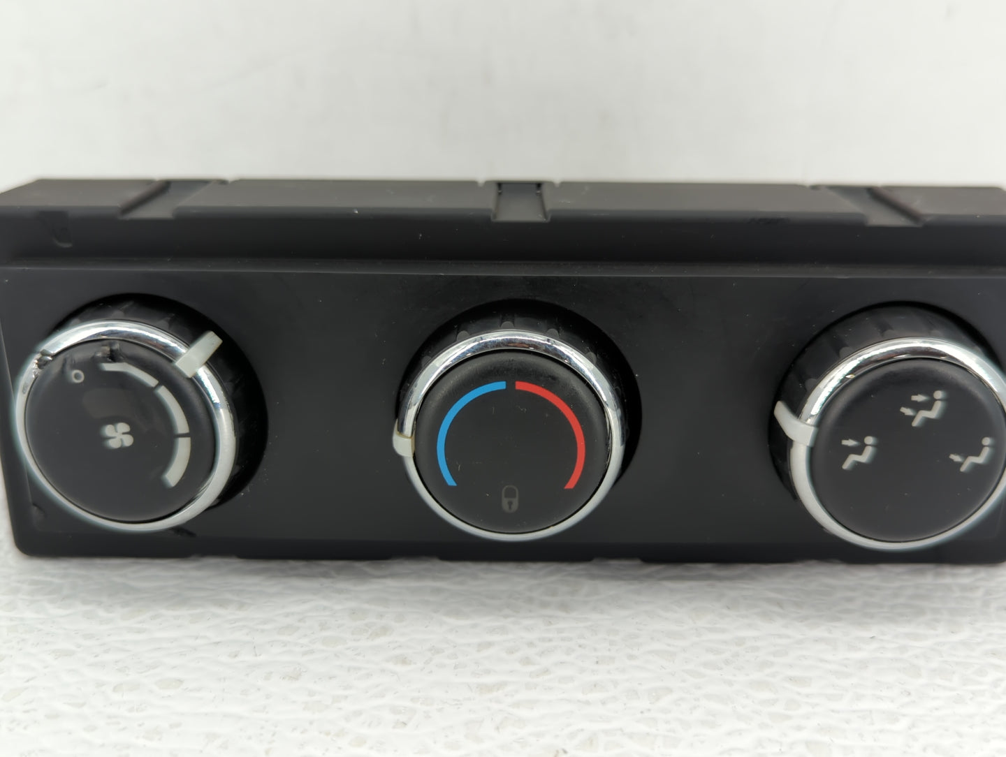 2008-2010 Chrysler Town & Country Climate Control Module Temperature AC/Heater Replacement P/N:55111950AB 5511810AD Fits OEM