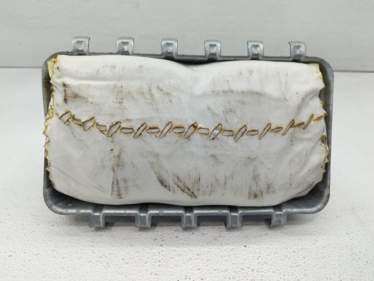 2010-2010 Chrysler Town & Country Air Bag Passenger Right Dashboard Oem - Oemusedautoparts1.com