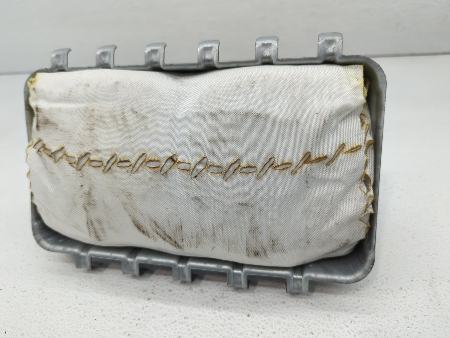 2010-2010 Chrysler Town & Country Air Bag Passenger Right Dashboard Oem - Oemusedautoparts1.com