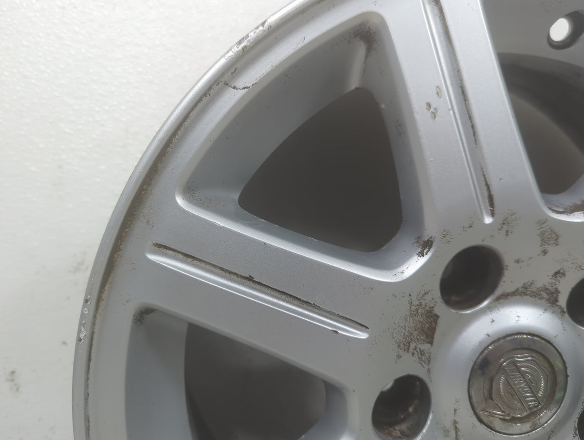 2010 Chrysler Town & Country Oem Wheel Rim 5014449 - Oemusedautoparts1.com