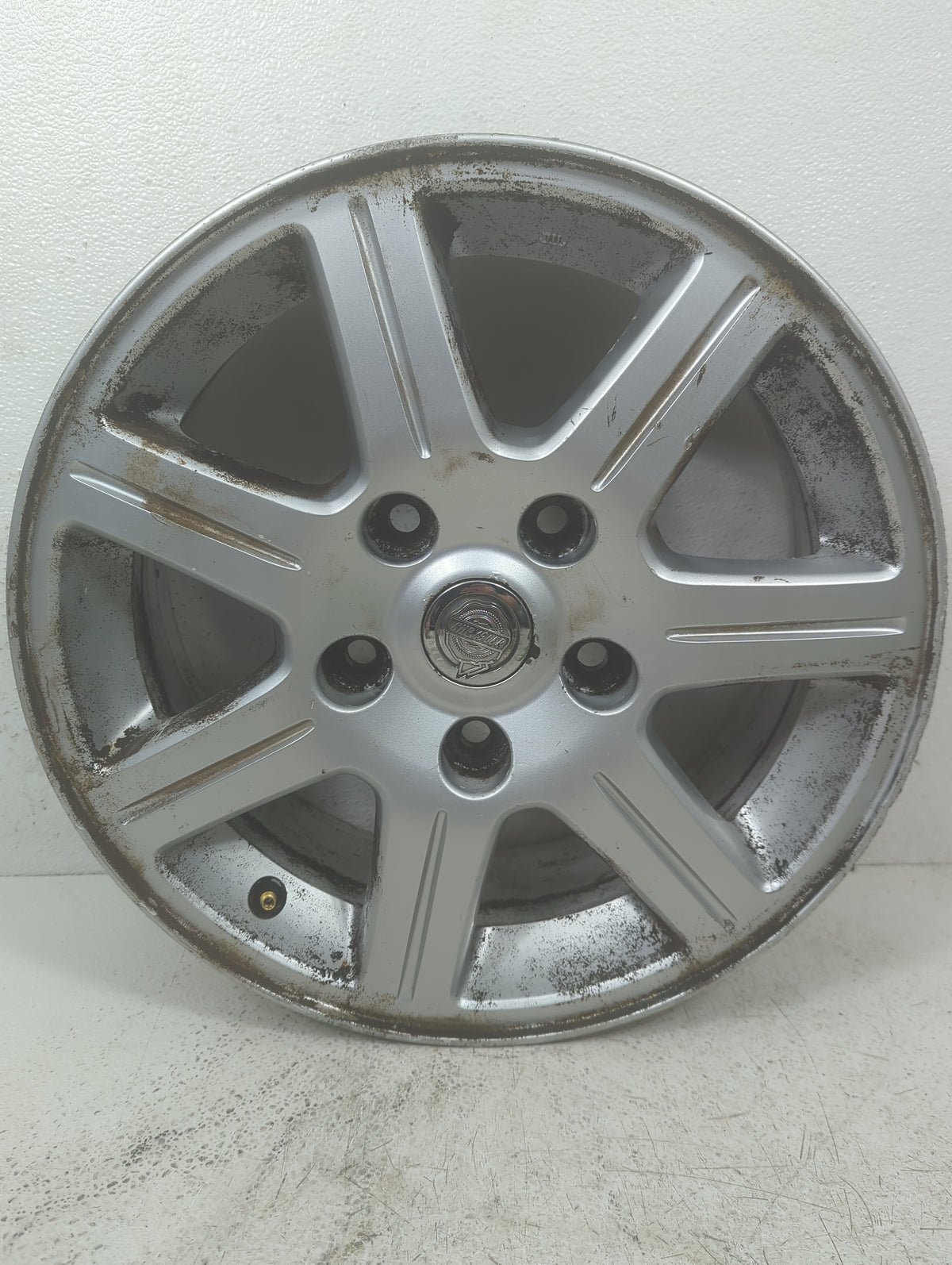 2010 Chrysler Town & Country Oem Wheel Rim 5014452 - Oemusedautoparts1.com