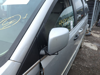 compare product 2008-2010 Chrysler Town & Country Driver Side View Mirror - Left Door Mirror OEM Used