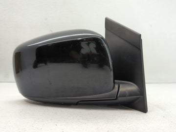 2008-2010 Chrysler Town & Country Passenger Side View Mirror - Right Door Mirror OEM Used - Oemusedautoparts1.com