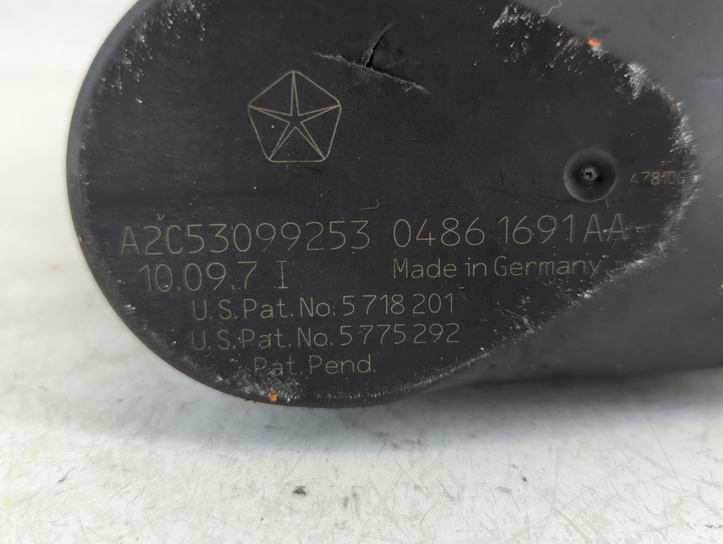 2008-2010 Chrysler Town & Country Throttle Body P/N:0486 1691 AA Fits Fits 2006 2007 2008 2009 2010 2011 OEM Used Auto Parts