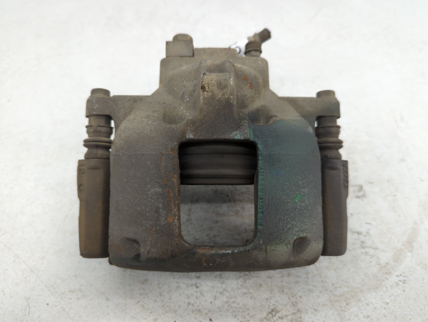 2008-2016 Chrysler Town & Country Front Driver Left Brake Caliper - Oemusedautoparts1.com