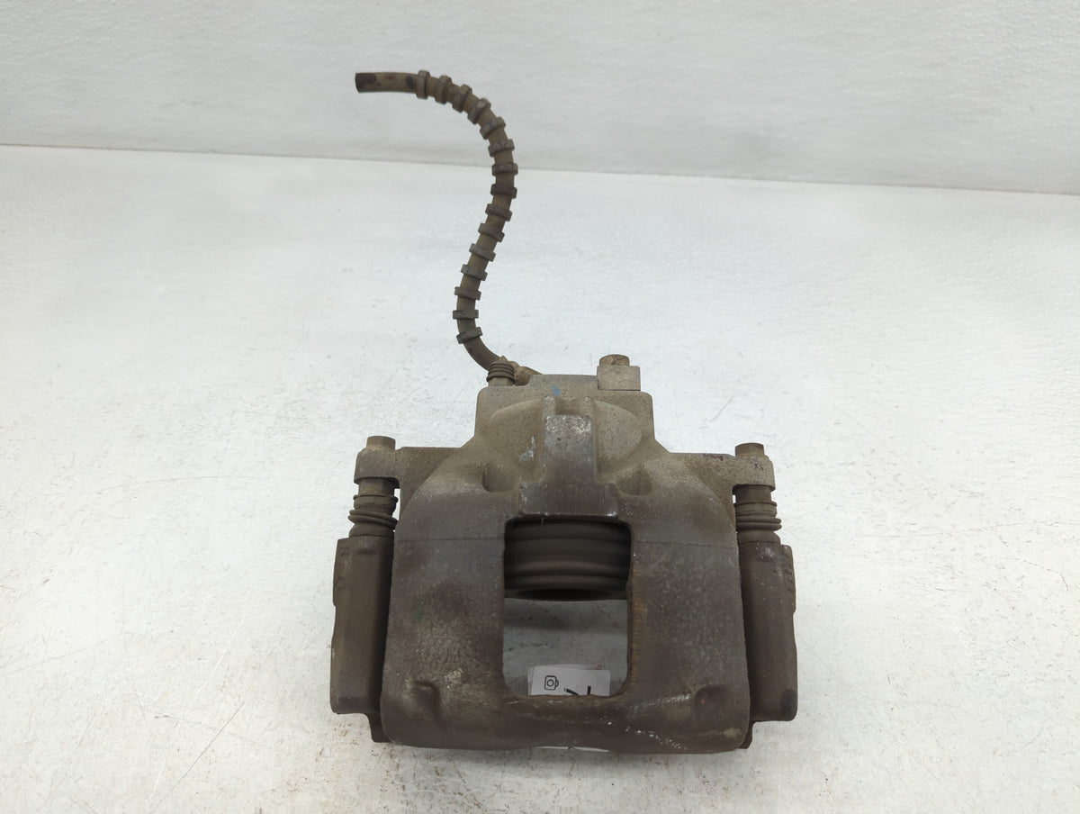 2008-2016 Chrysler Town & Country Front Passenger Right Brake Caliper 775439 - Oemusedautoparts1.com