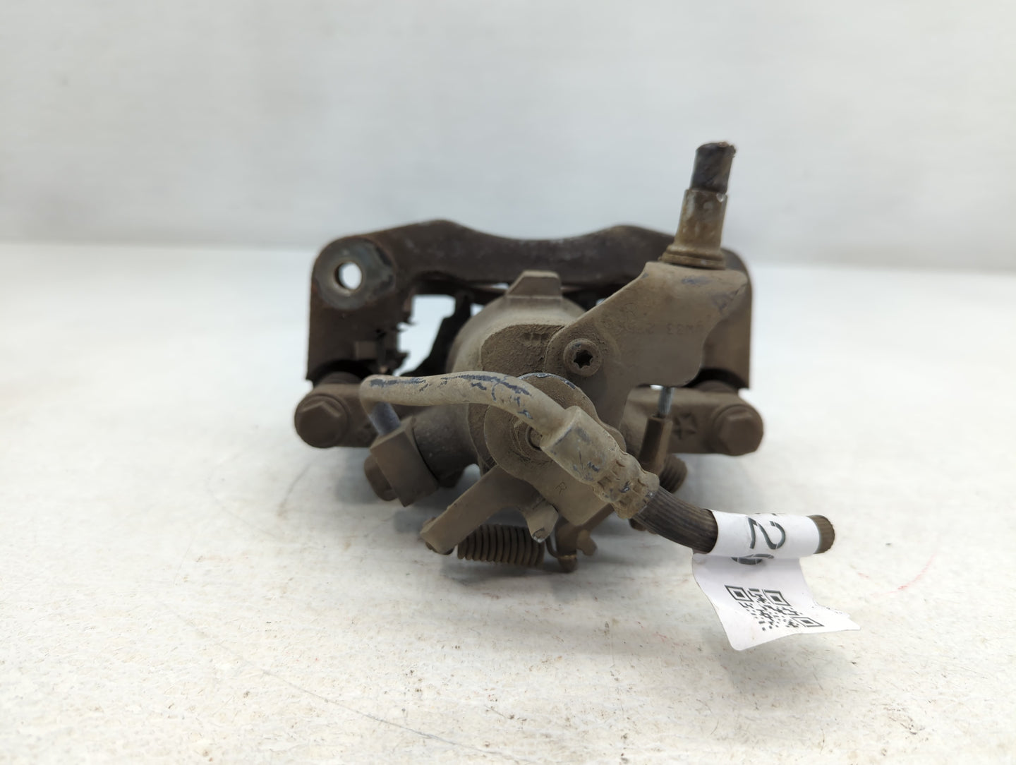 2012-2016 Chrysler Town & Country Front Passenger Right Brake Caliper - Oemusedautoparts1.com
