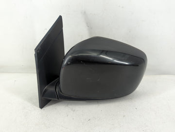 2008-2010 Chrysler Town & Country Driver Side View Mirror - Left Door Mirror OEM Used - Oemusedautoparts1.com