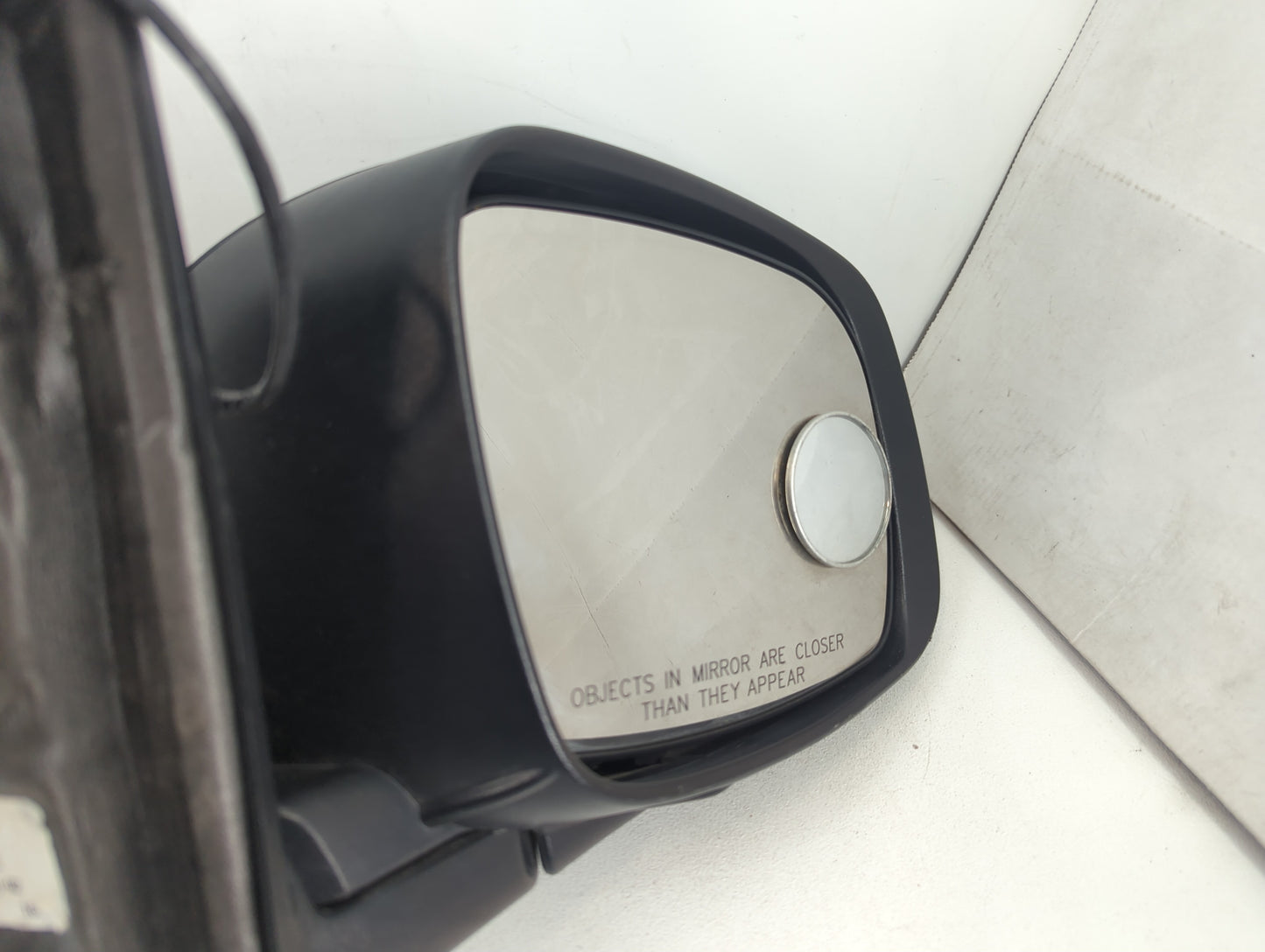 2008-2010 Chrysler Town & Country Passenger Side View Mirror - Right Door Mirror OEM Used - Oemusedautoparts1.com
