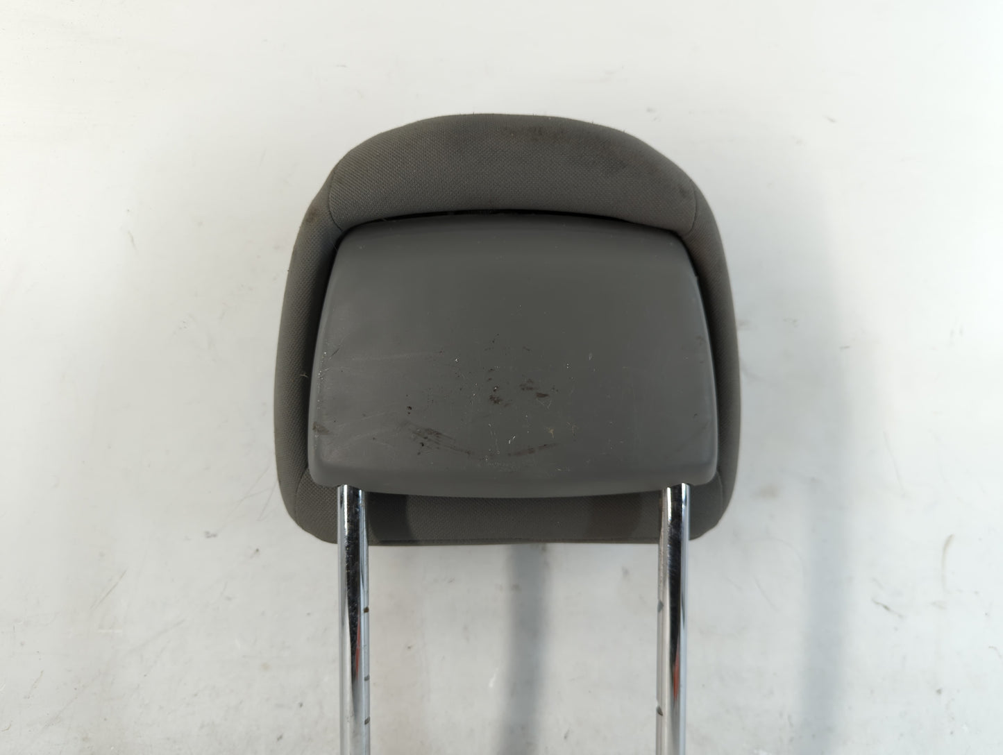 2010 Chrysler Town & Country Headrest Head Rest Front Driver Passenger Seat Fits OEM Used Auto Parts - Oemusedautoparts1.com
