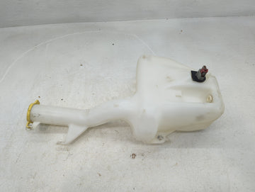 2008 Chrysler Town & Country Windshield Washer Fluid Reservoir Bottle Oem - Oemusedautoparts1.com