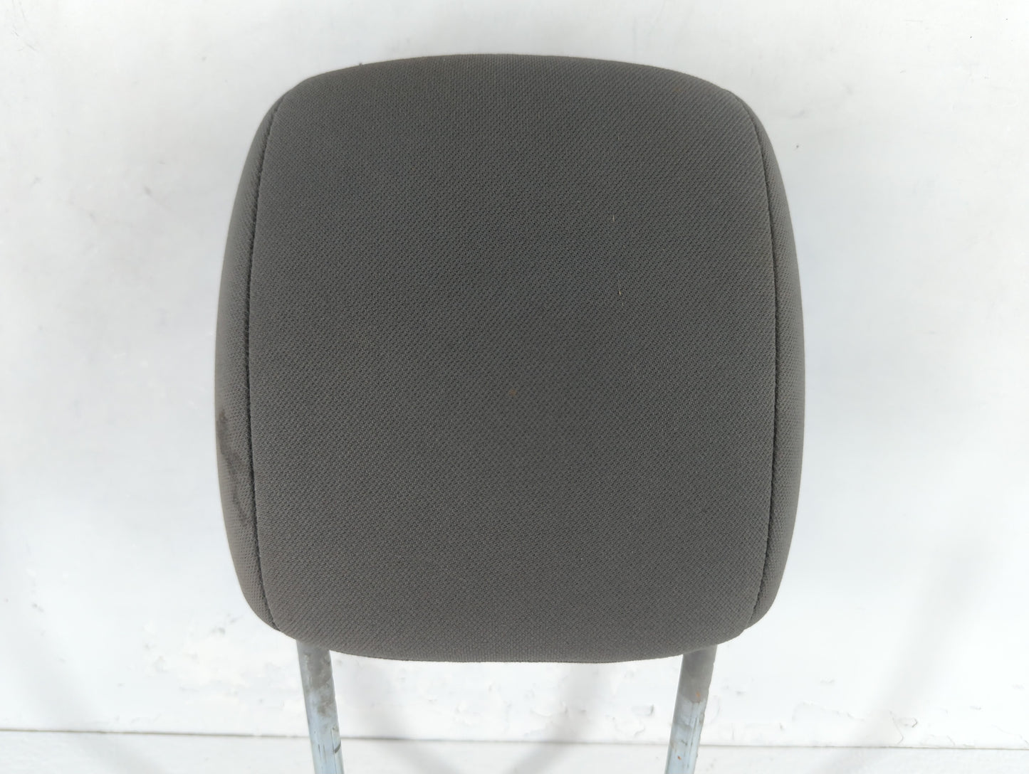 2010 Chrysler Town & Country Headrest Head Rest Front Driver Passenger Seat Fits OEM Used Auto Parts - Oemusedautoparts1.com