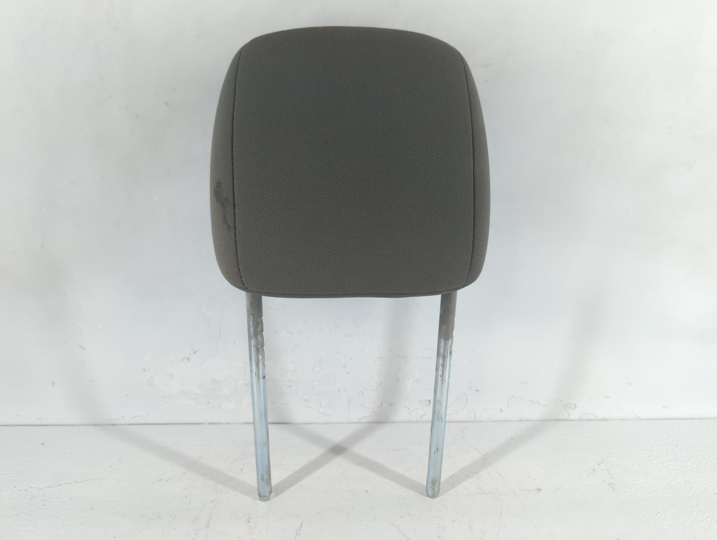 2010 Chrysler Town & Country Headrest Head Rest Front Driver Passenger Seat Fits OEM Used Auto Parts - Oemusedautoparts1.com