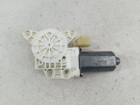 2010 Chrysler Town & Country Driver Front Left Power Window Motor - Oemusedautoparts1.com