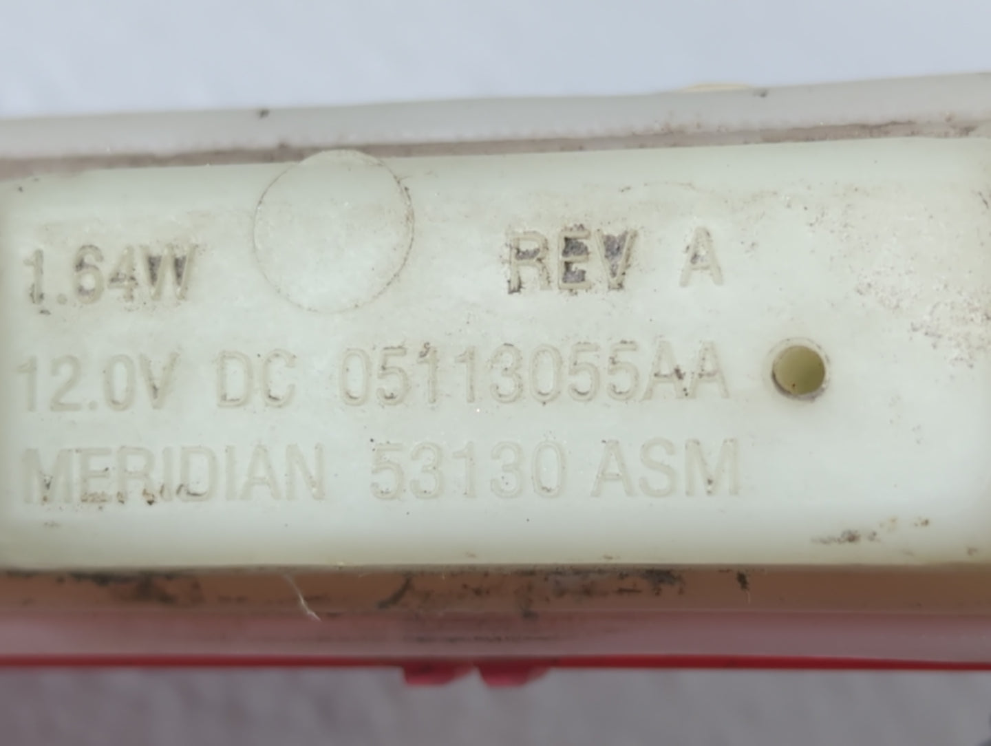 2010 Chrysler Town & Country Third Brake Light Tail Light Fits OEM Used Auto Parts - Oemusedautoparts1.com