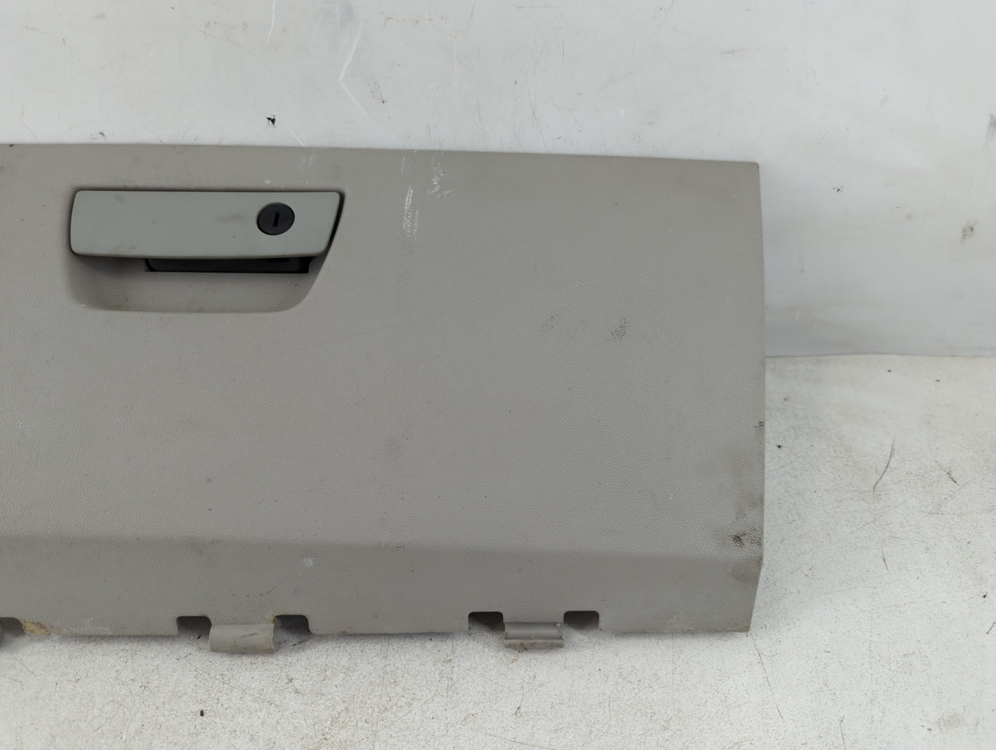 2010 Chrysler Town & Country Passenger Glove Box Door Storage Compartment - Oemusedautoparts1.com